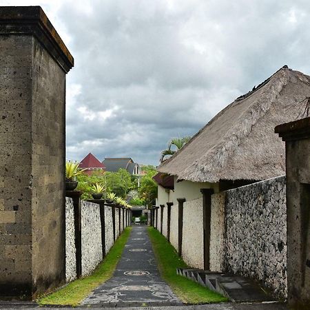 Hillstone Uluwatu Villa Ungasan Buitenkant foto
