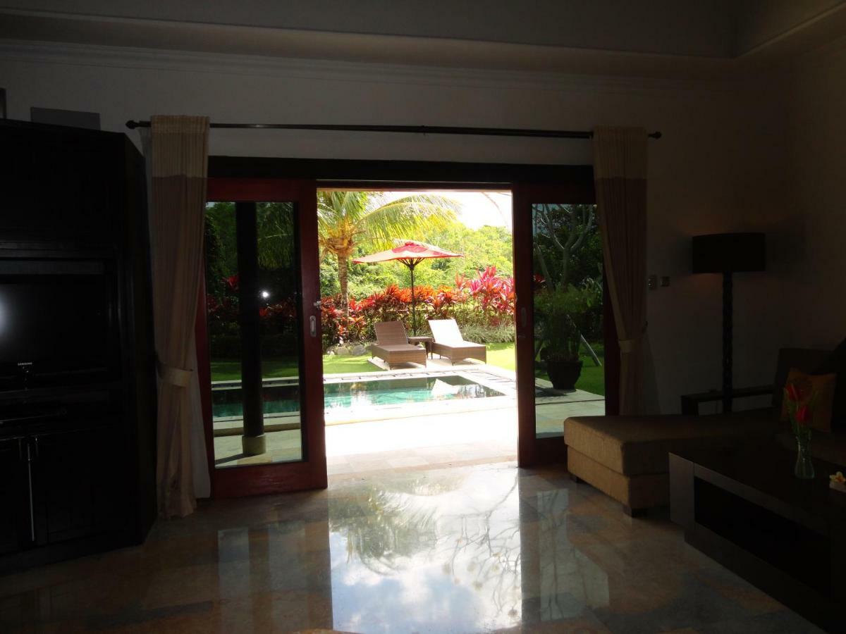 Hillstone Uluwatu Villa Ungasan Buitenkant foto
