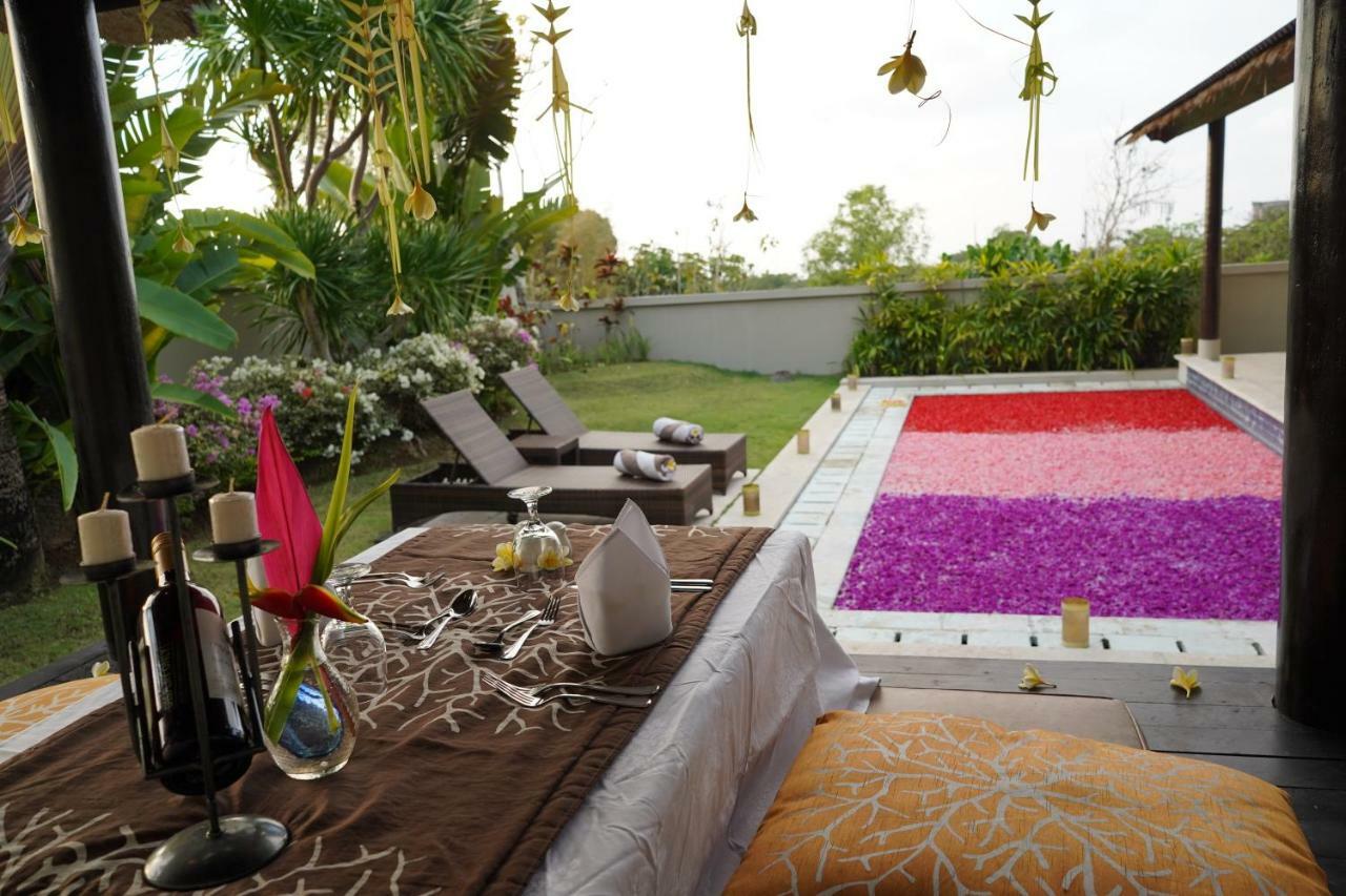 Hillstone Uluwatu Villa Ungasan Buitenkant foto